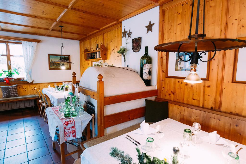 Готель Gasthof Zum Schupfen Інсбрук Екстер'єр фото