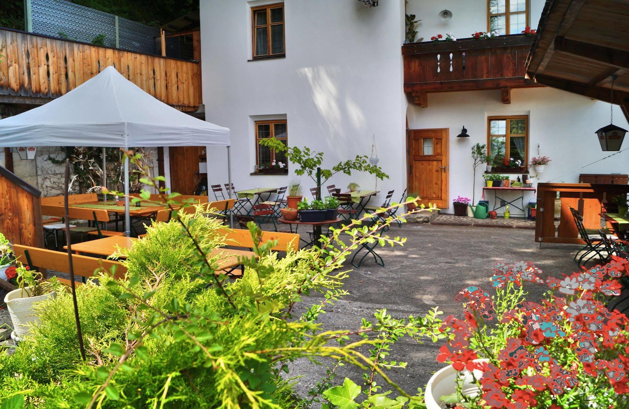 Готель Gasthof Zum Schupfen Інсбрук Екстер'єр фото
